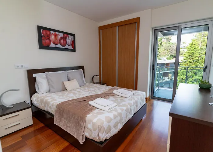 Rosas Vista Baia Do *