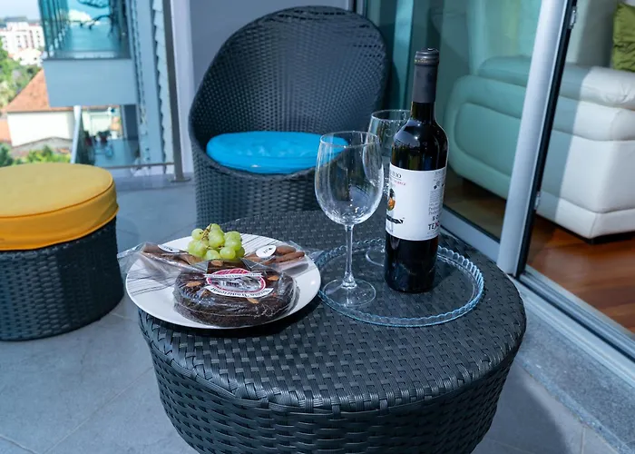 Rosas Vista Baia Do פונשל