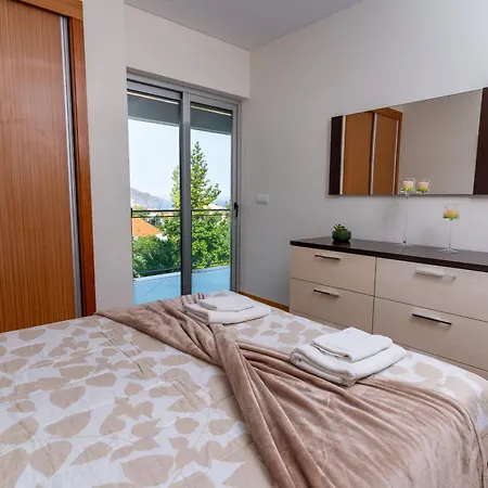 Rosas Vista Baia Do Apartman Funchal