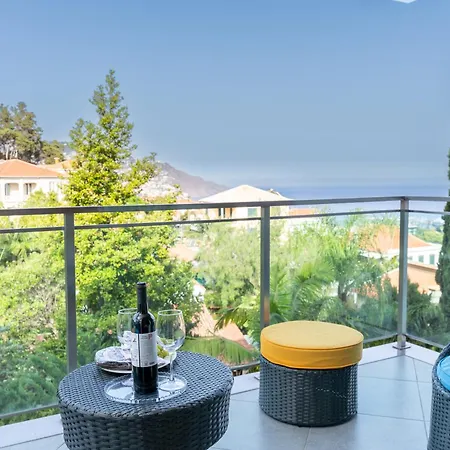 Rosas Vista Baia Do *