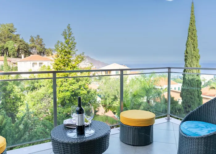 Rosas Vista Baia Do *