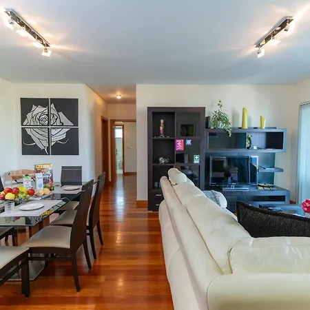 Rosas Vista Baia Do Apartamento