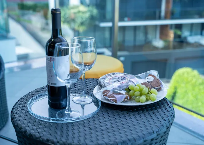 Rosas Vista Baia Do * Funchal (Madeira)